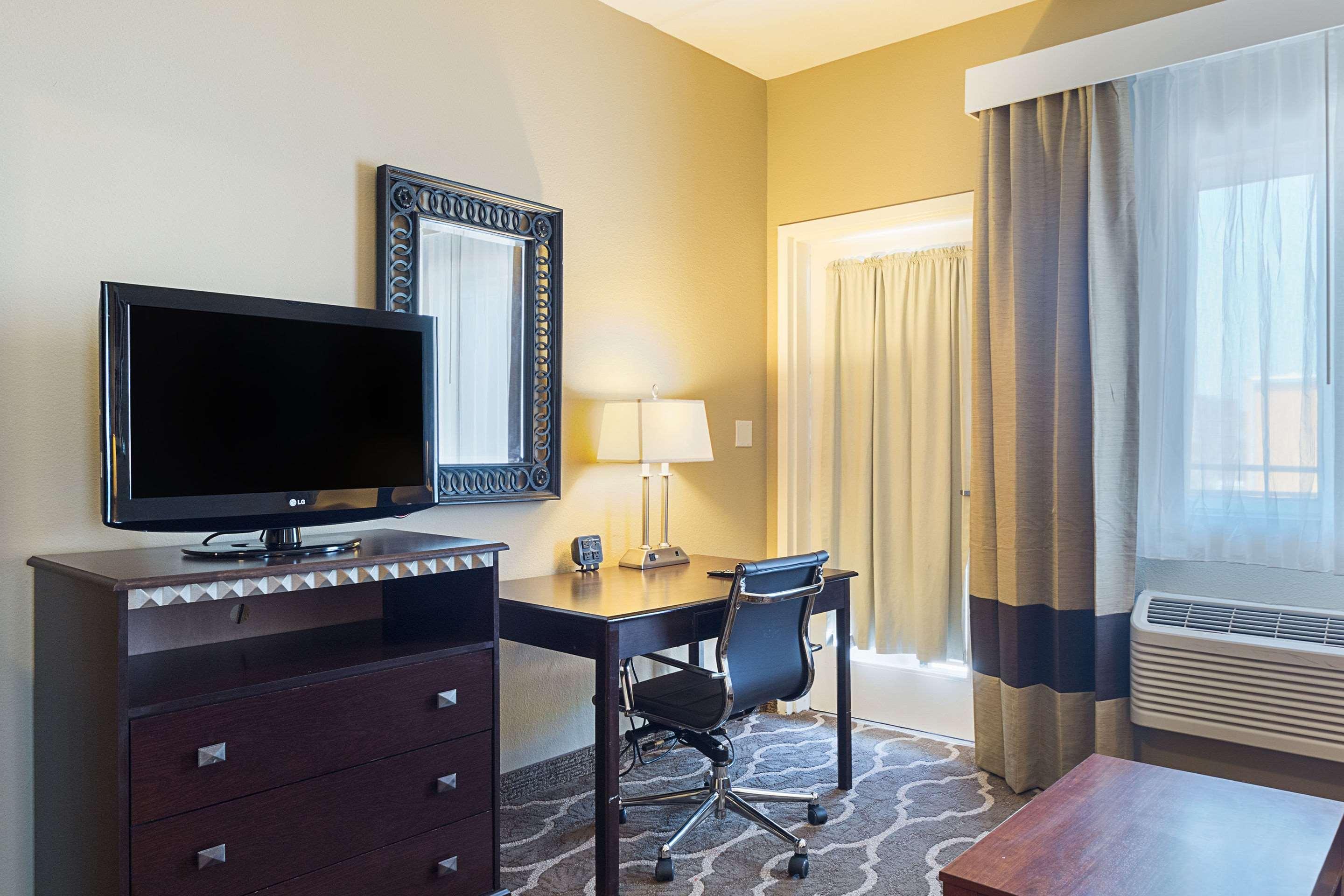 Comfort Suites Beachside South Padre Island Exterior foto