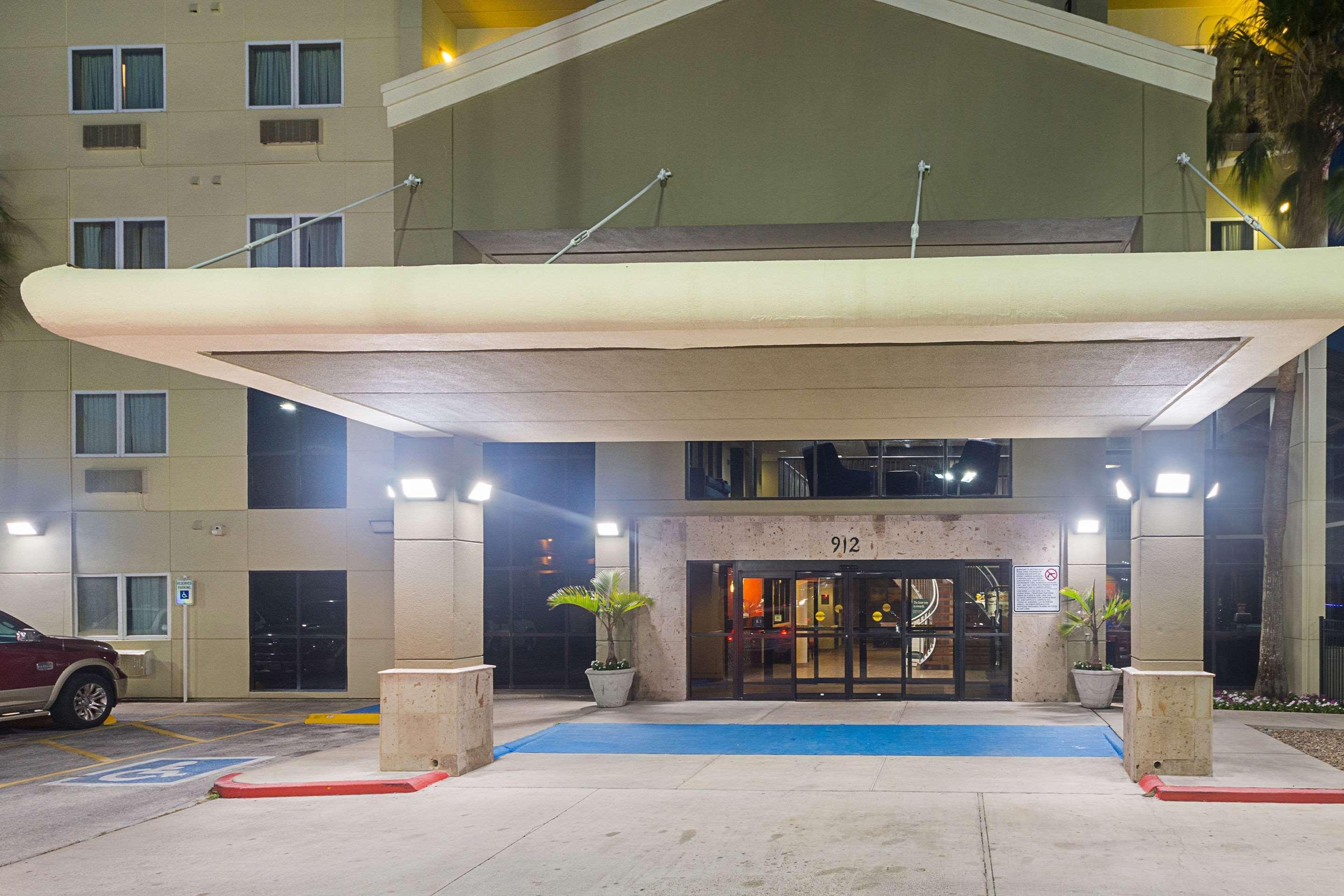 Comfort Suites Beachside South Padre Island Exterior foto